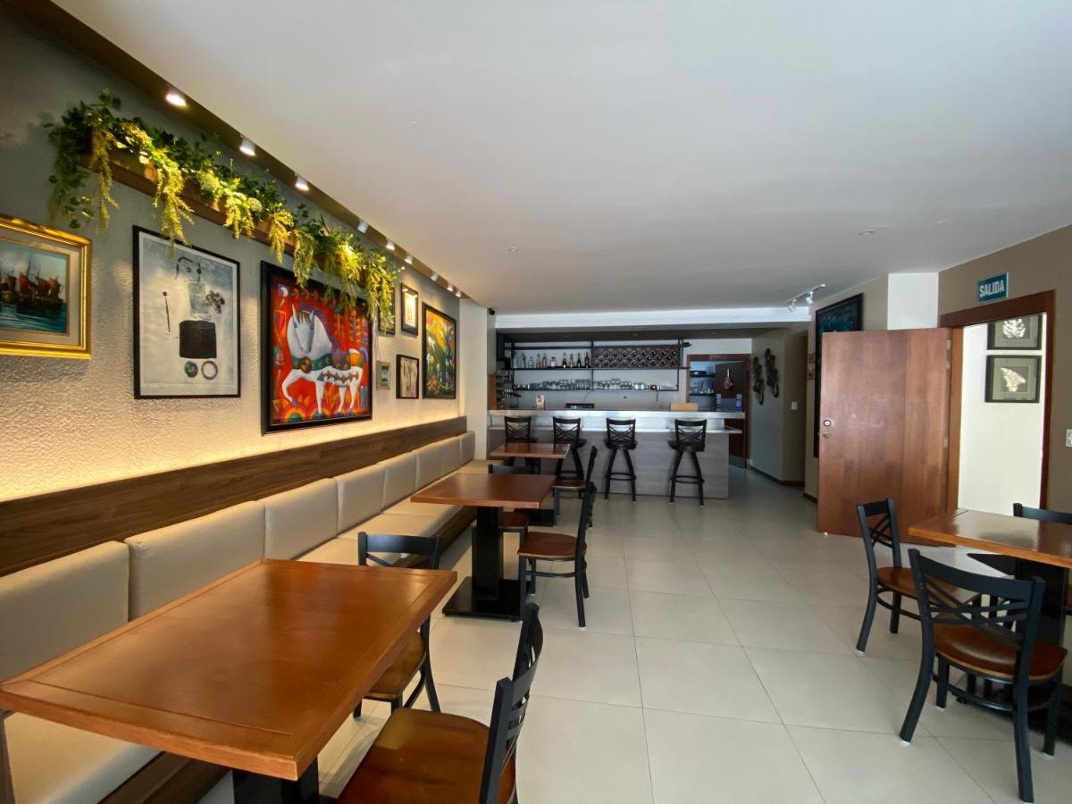 Hotel Carrion โลจา ภายนอก รูปภาพ