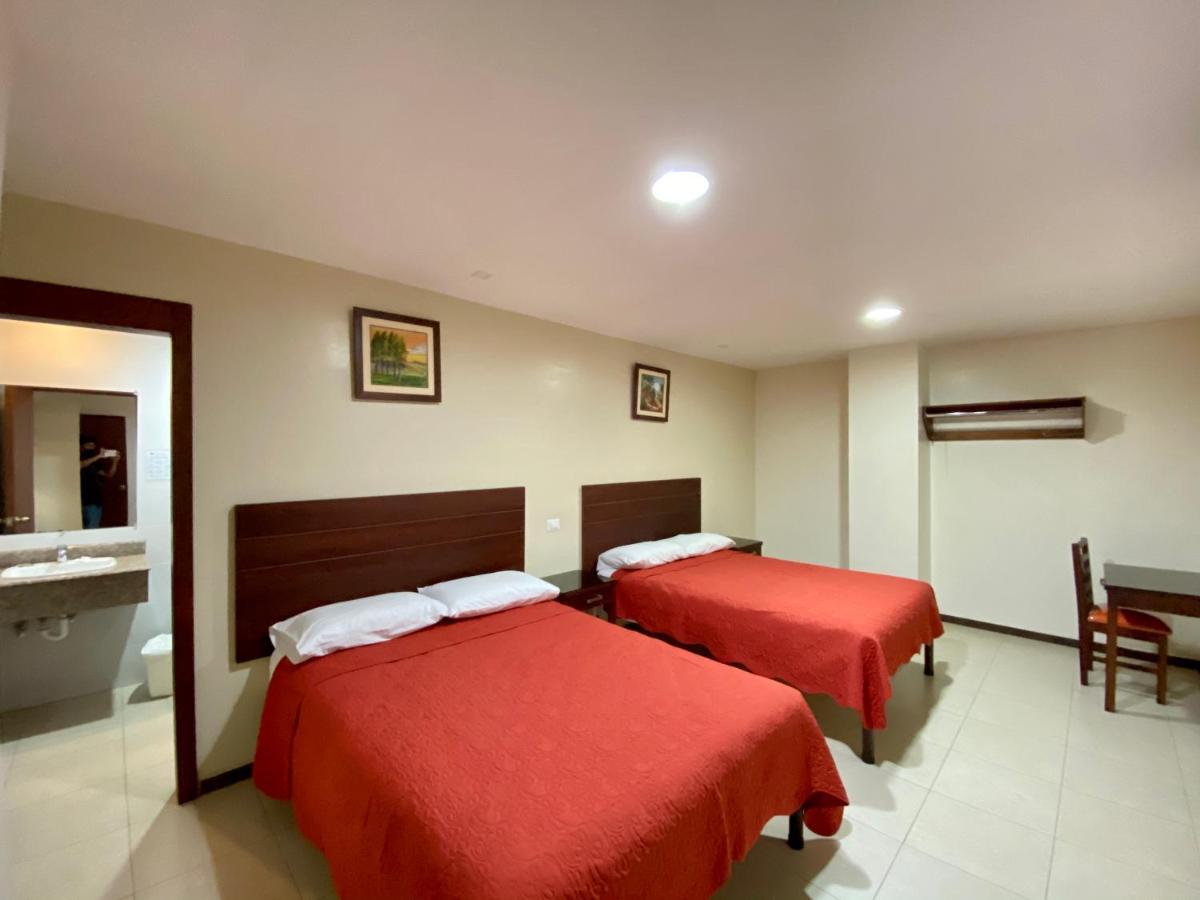 Hotel Carrion โลจา ภายนอก รูปภาพ